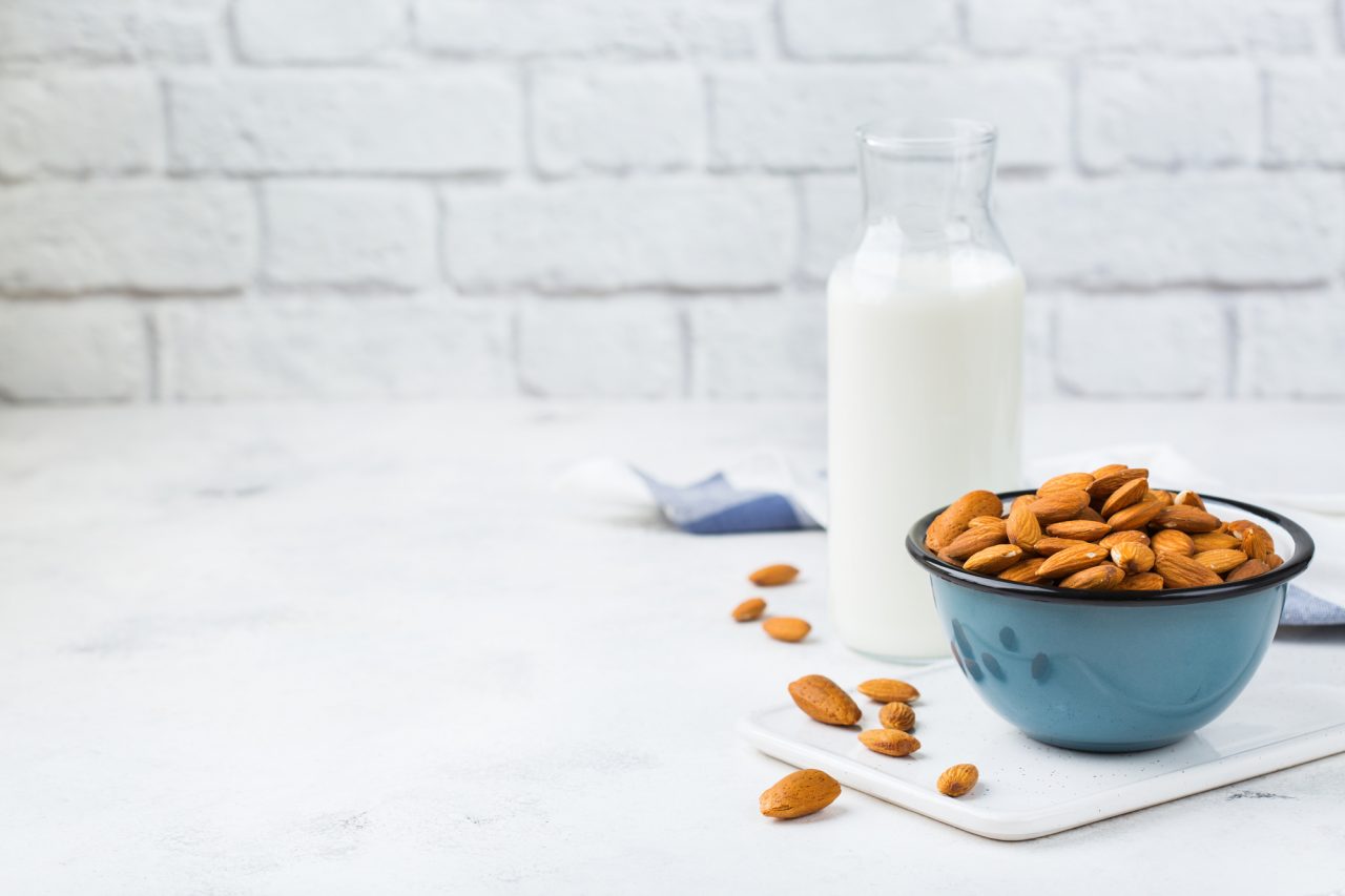 Almond Milk Recipe That's Ready in 10 Minutes - Natural Kitchen Cooking